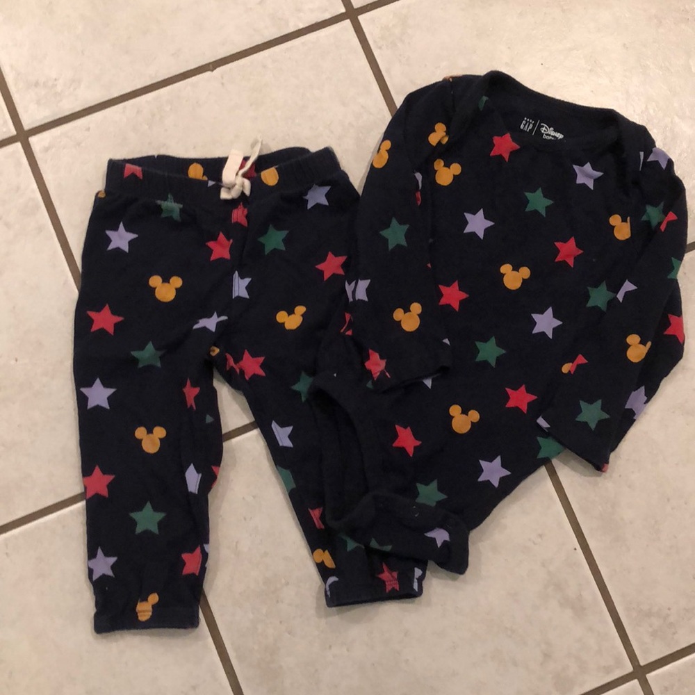 Disney Gap Mickey Outfit